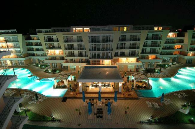 サニービーチApartament Grand Kameliaアパートメント エクステリア 写真